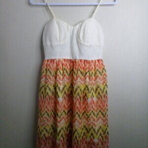 Trixxi Dress Women M Sleeveless Strappy Crochet Padded Cream Pink Yellow